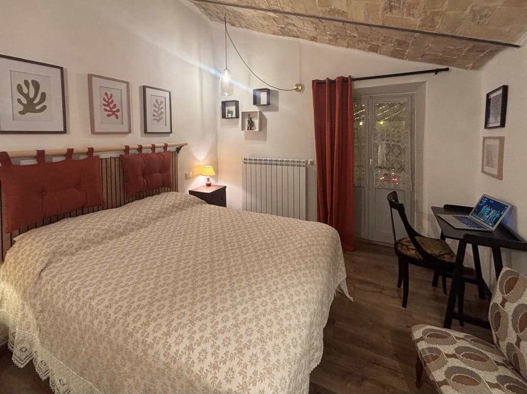 Camera dell'Ufficiale - vista completa