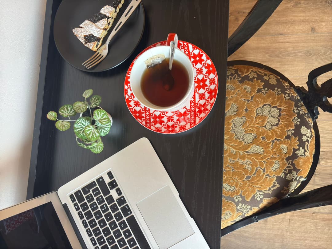 Dettaglio camino in cucina